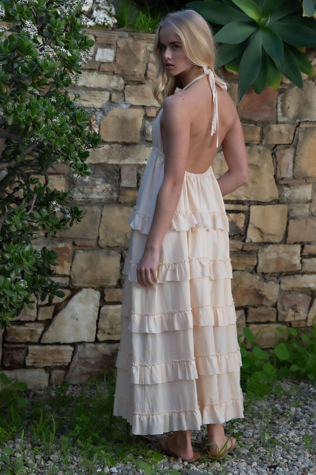 SOFT HALTER TIERED MAXI DRESS